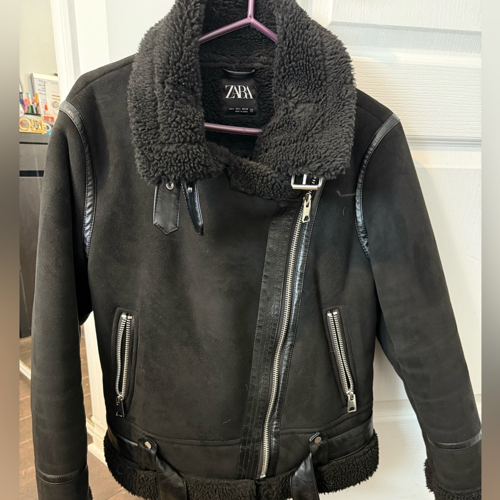 Zara Black Textured Jacket